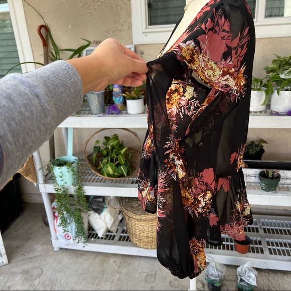 Halogen floral blouse - Picture 3 of 5